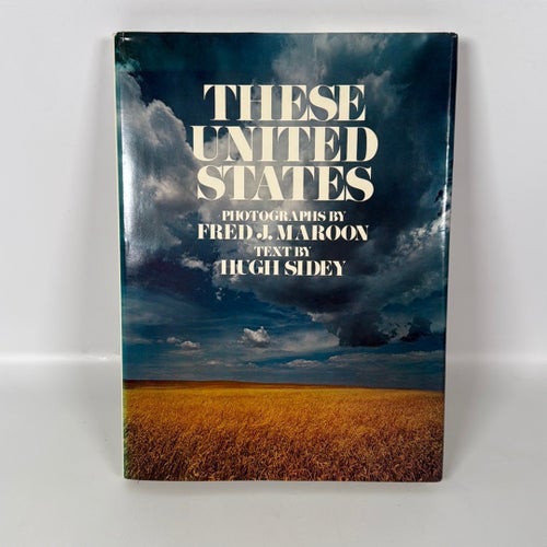 These United States av Fred J. Maroon och Hugh Sidey, okänt publiceringsår