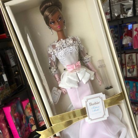 DollLover