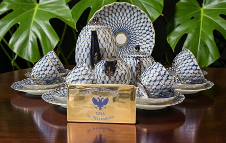 Porcelain shop