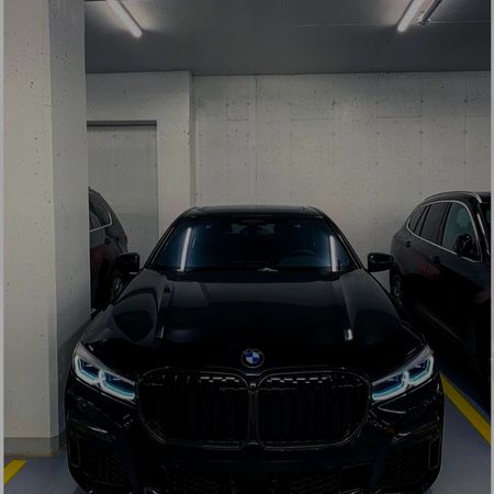 BMW760