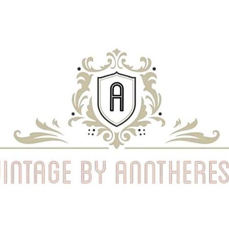 vintage.by.anntherese