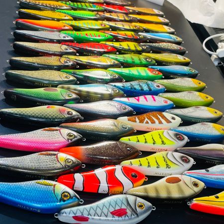 Django_Lure_in_China