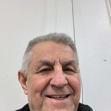 Nik43