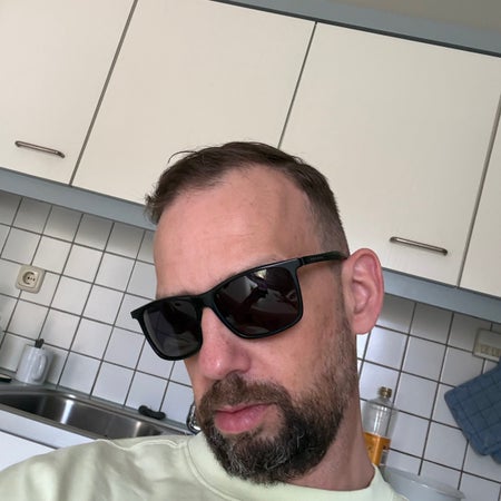 saschb