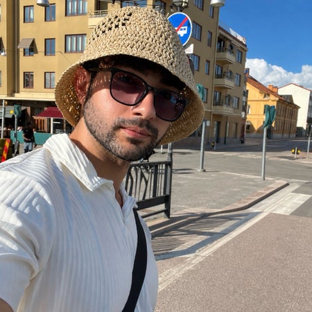 lavi_raadiin