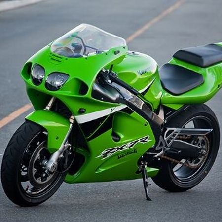 ZX7-R