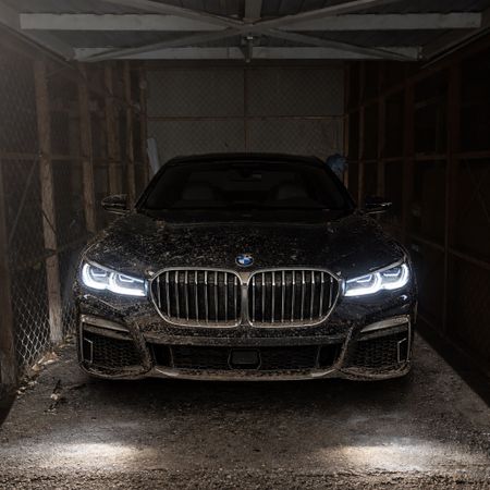 BMW760