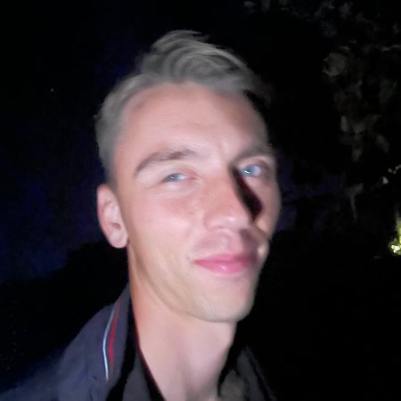 simonjonasE