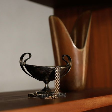 AntiquesAndMore