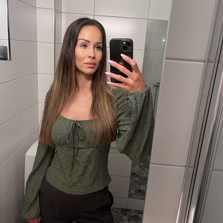 Jonnamikaela
