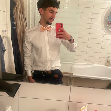 Sebastian.Tapia