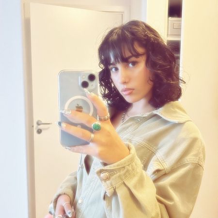 nina_curuklu