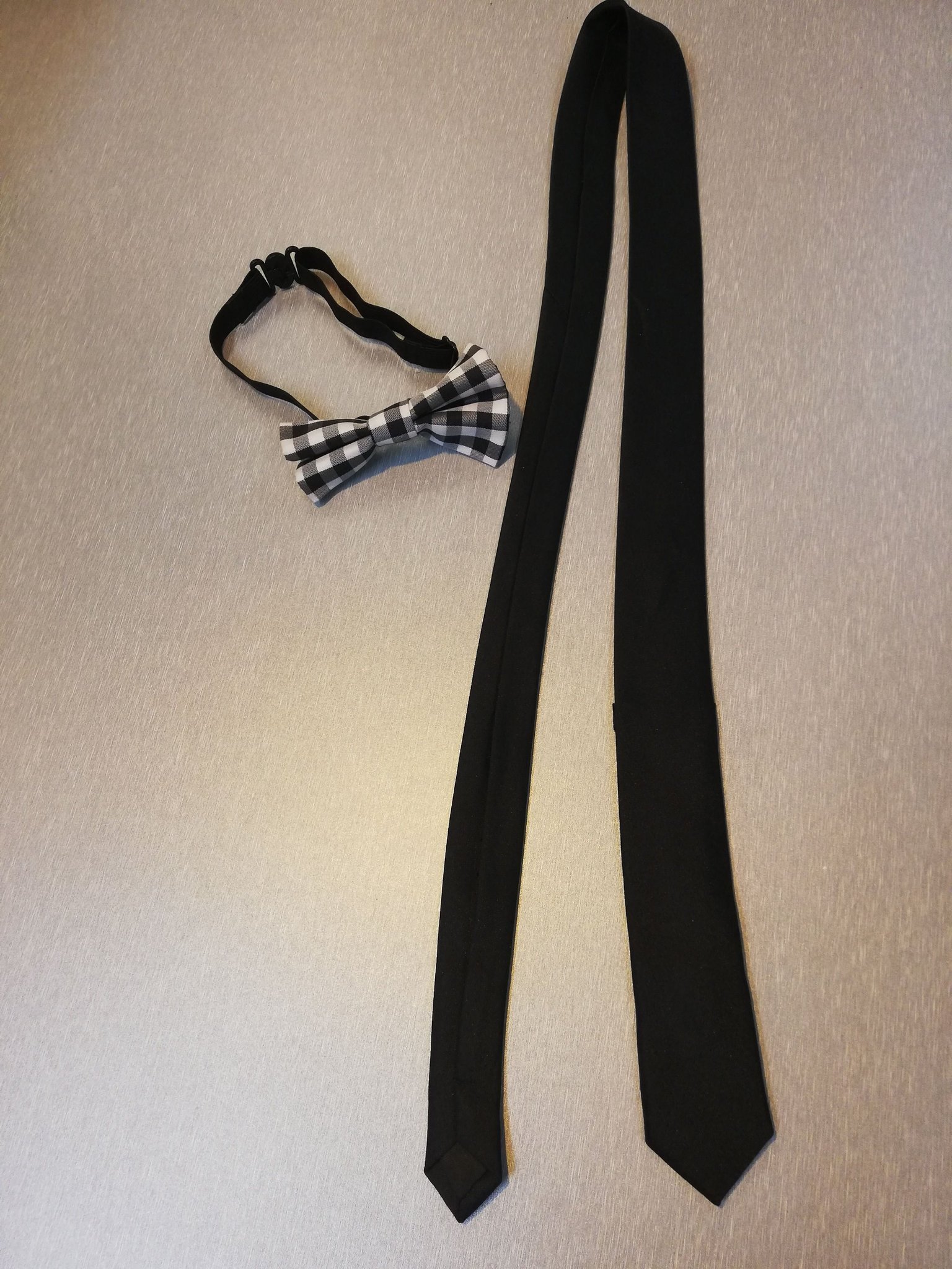 Fluga och slips till barn. Festkläder. (410993428) ᐈ Köp på Tradera