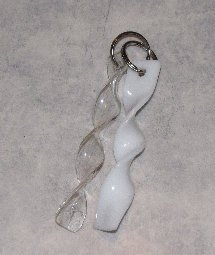 Nyckelring snurror vit transparent retro unik r.. | Köp på Tradera ...