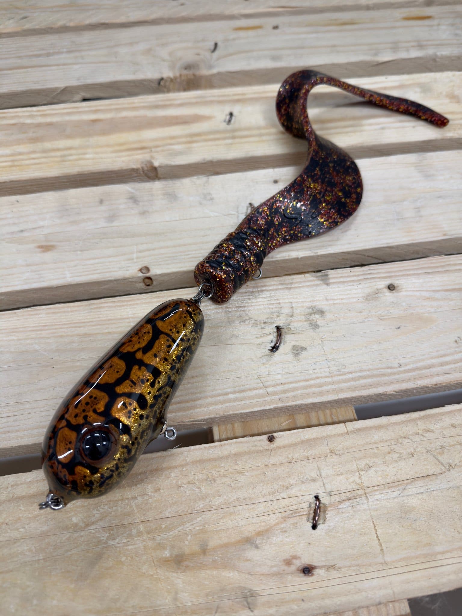 Señuelo Mälaren Lures Fatpike Tail jerkbait de Suecia