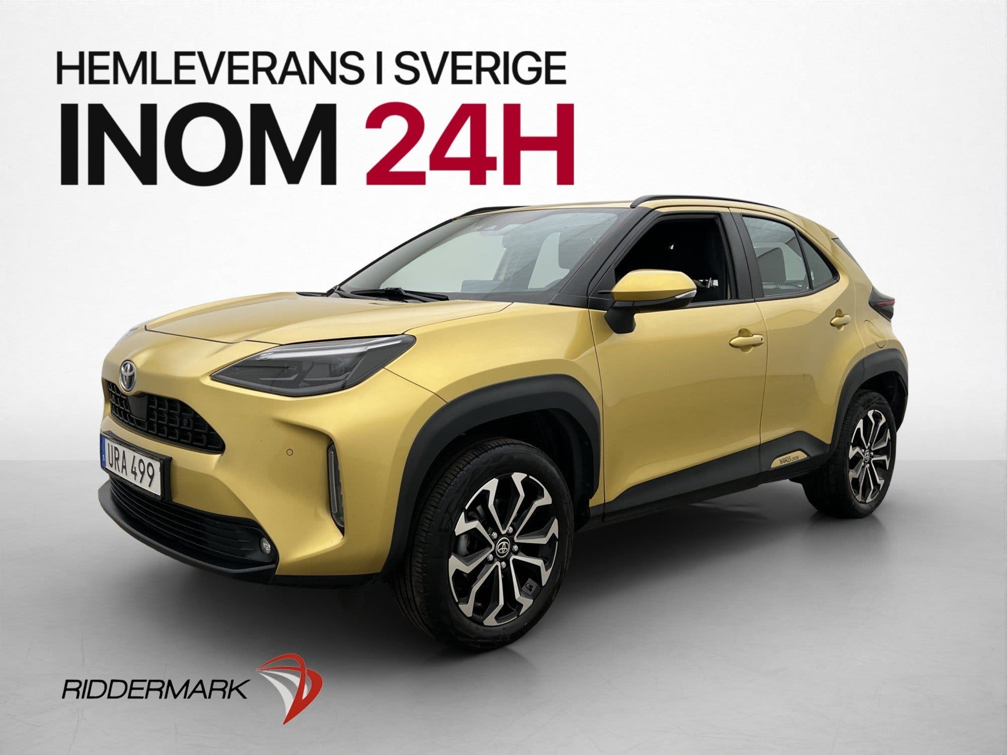 Toyota Yaris Cross Hybrid Active Plus con enganche y navegación