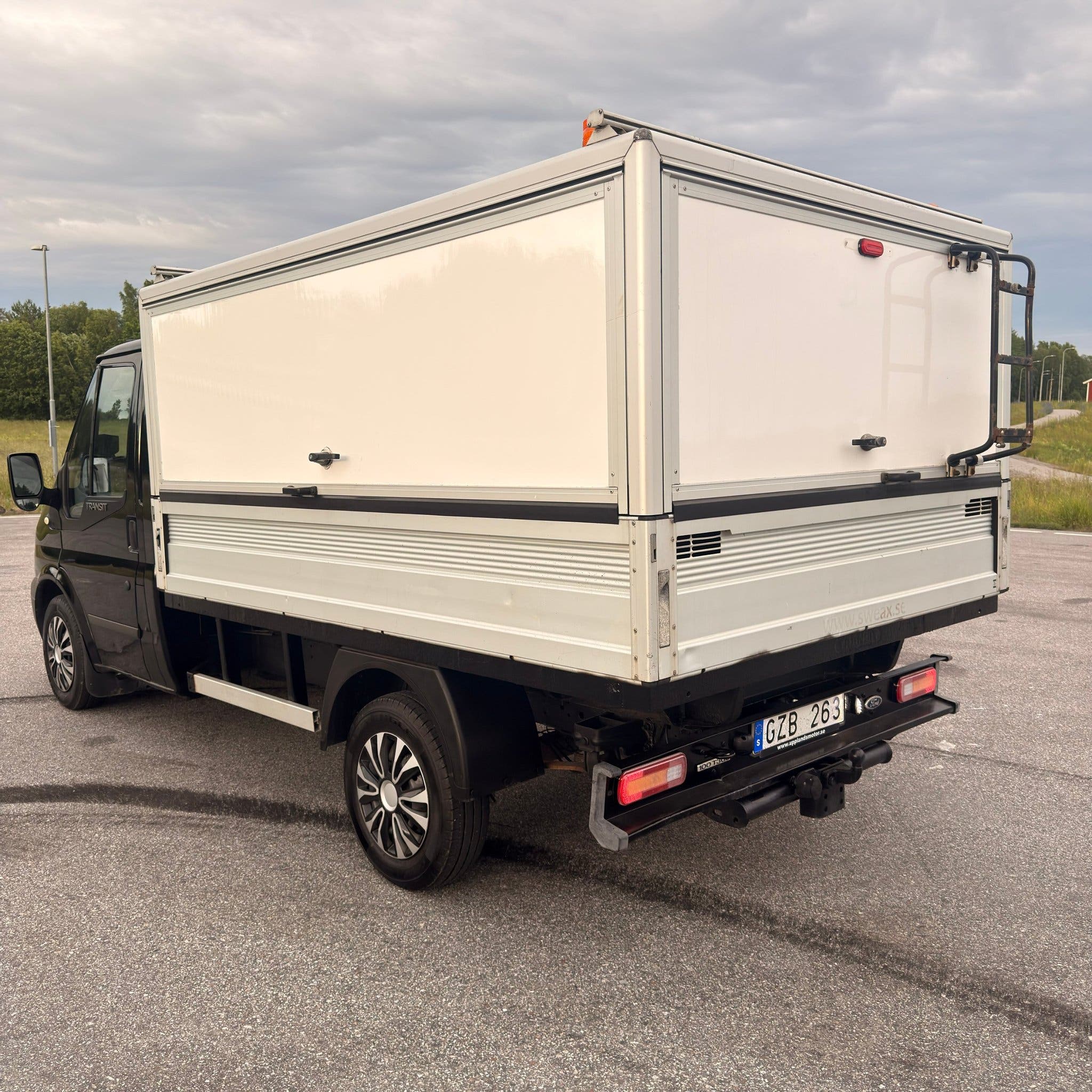 Ford Transit T300 Chassis Cab 2.2 TDCi Manual, 6-trins, 100ps, 2012
