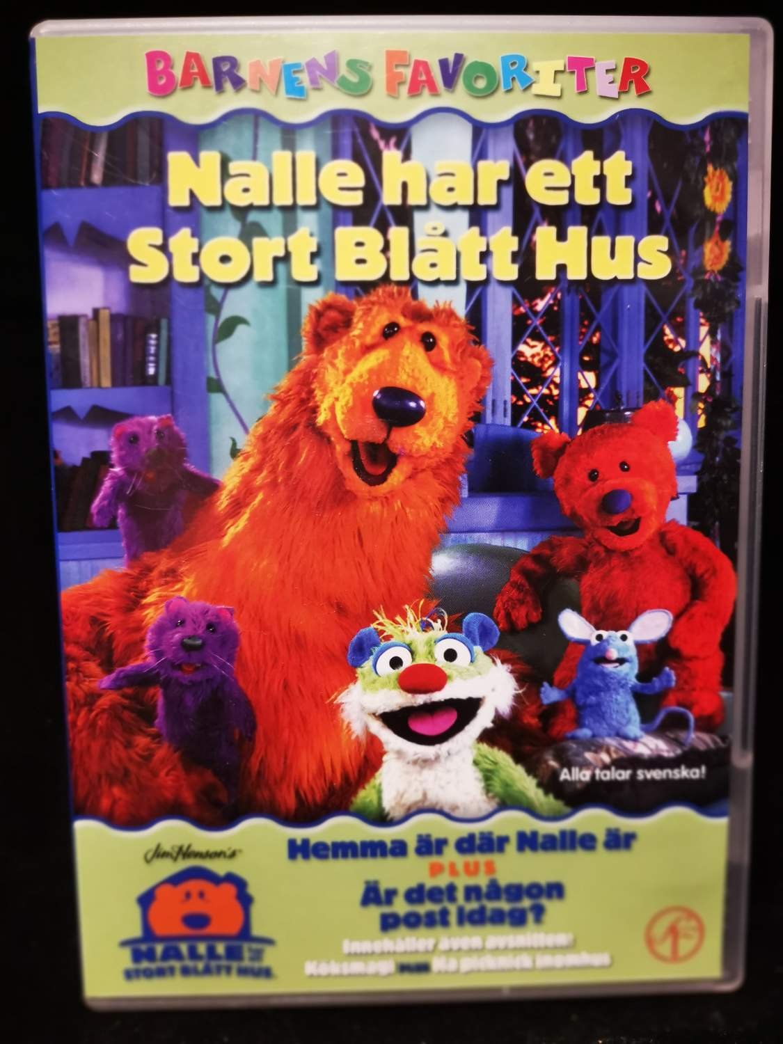 Nalle I Ett Stort Blått Hus