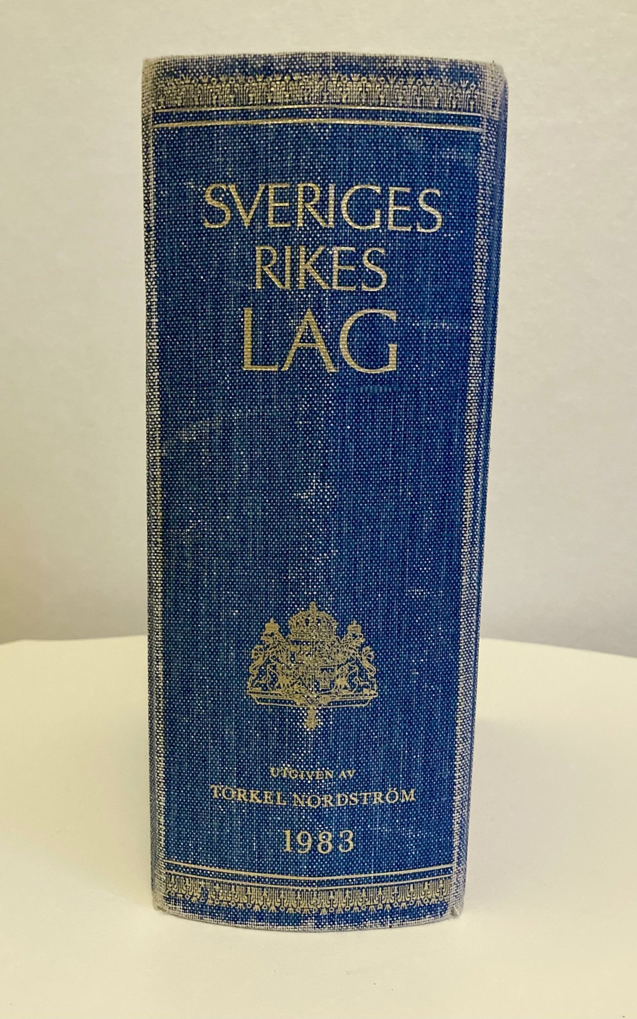 Se produkter som liknar Lagbok Sveriges Rikes Lag 198.. på Tradera (604456968)