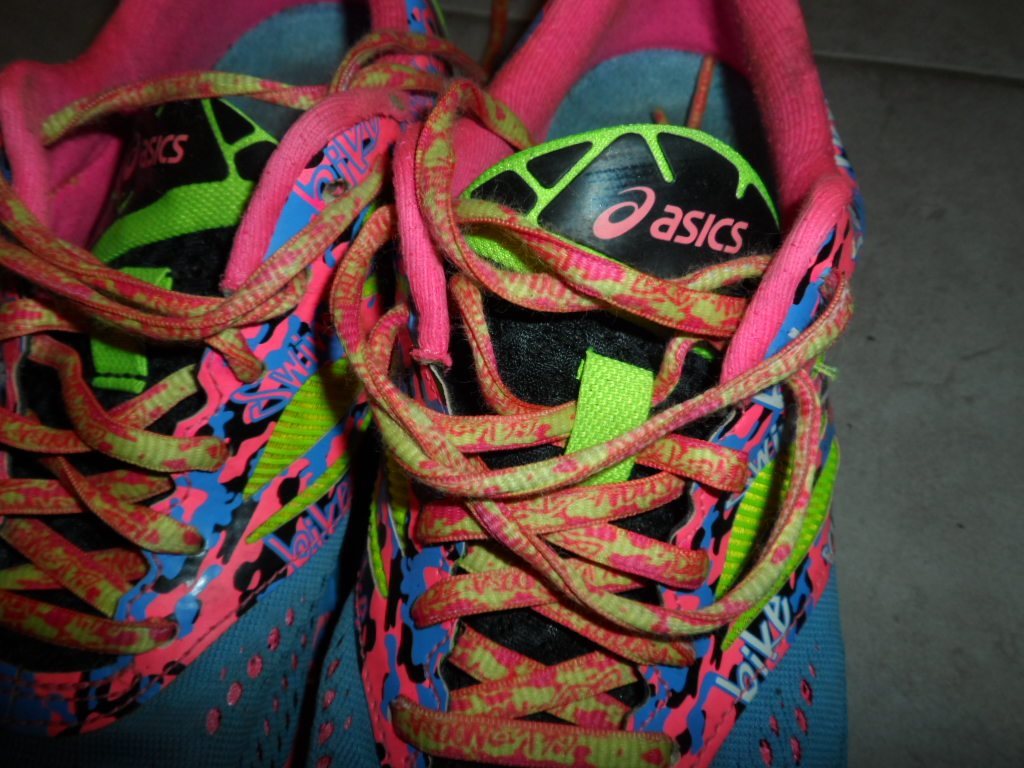 asics färgglada asics färgglada