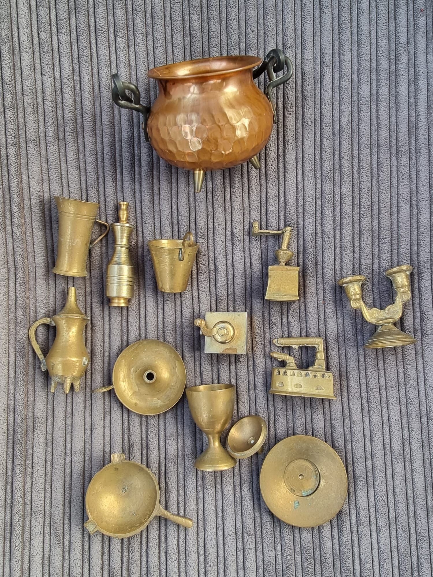 Vintage Miniature Brass & Copper Collection - 1.. | Köp på Tradera ...