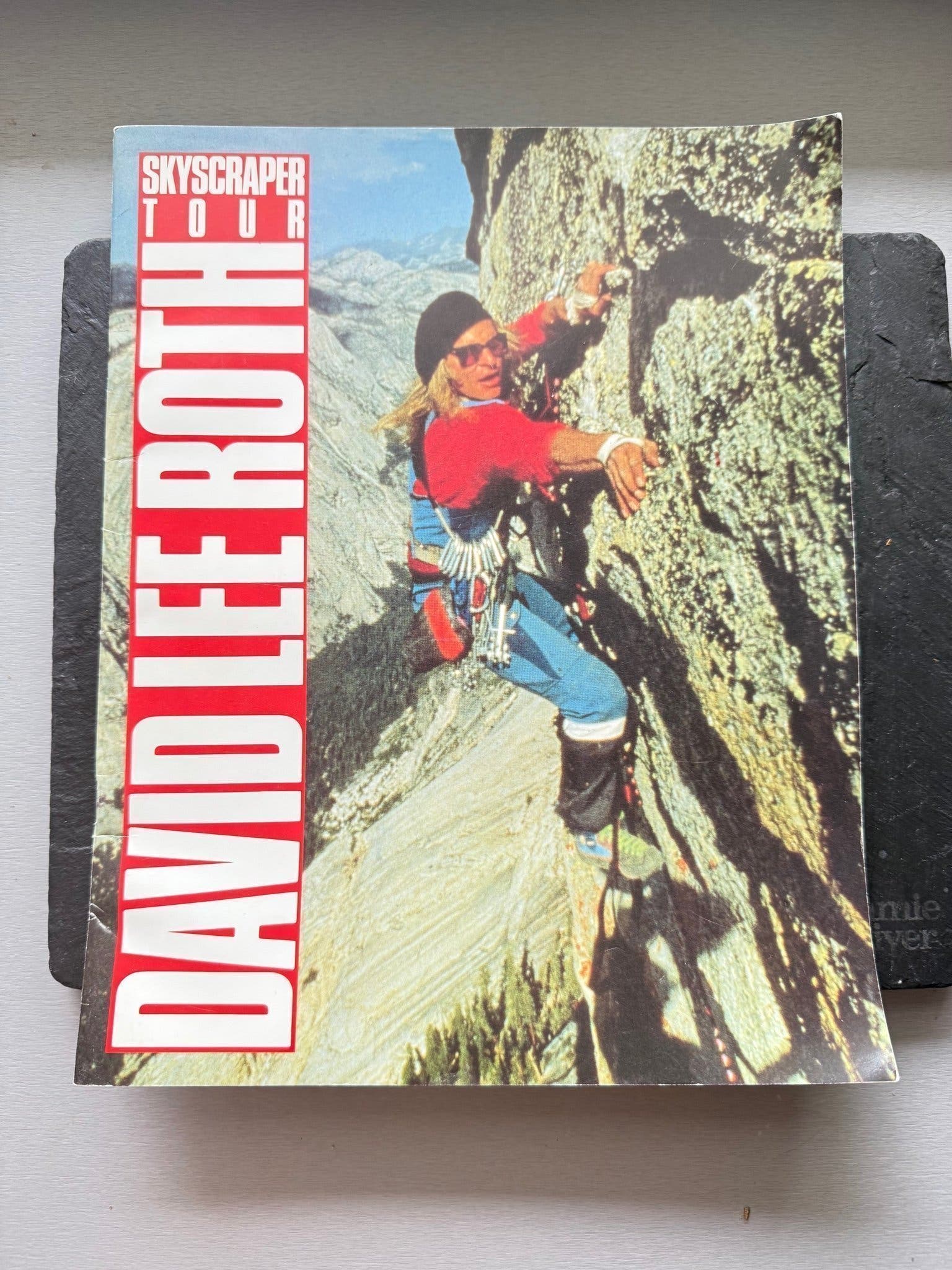 Se produkter som liknar David Lee Roth - Skyscraper T.. på Tradera ...