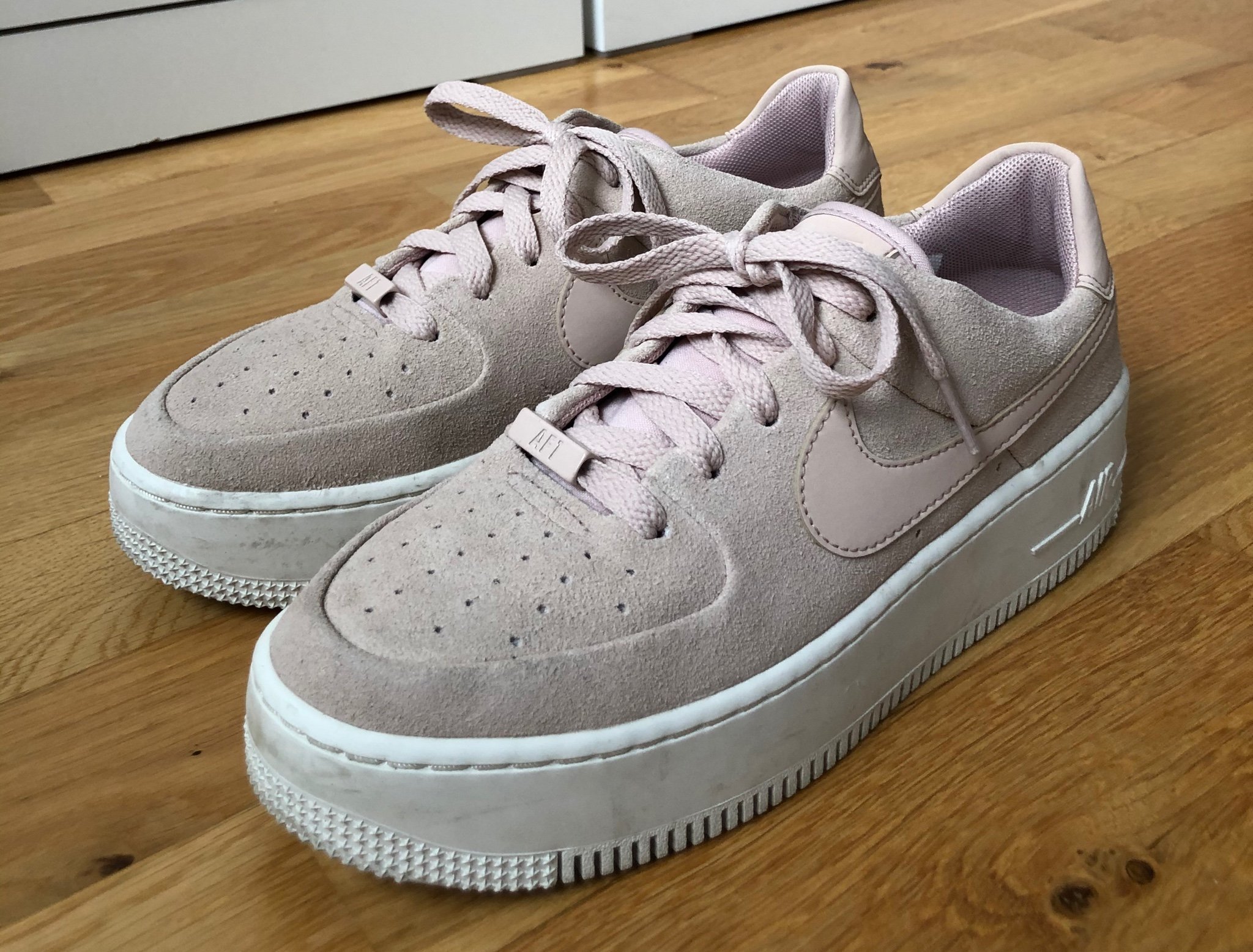 nike air force 1 sage low best price
