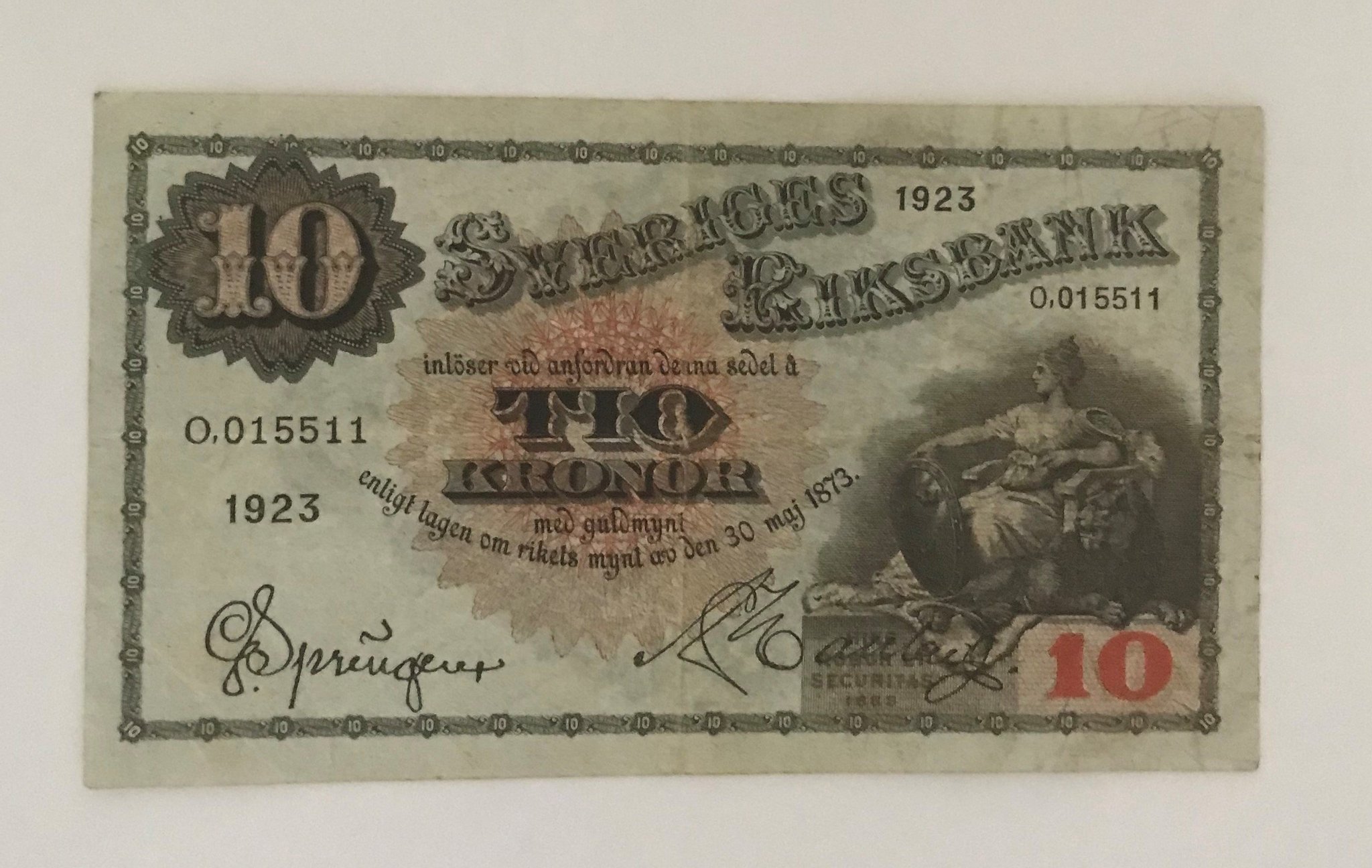 se-produkter-som-liknar-gustav-v-10-kronor-1923-sed-p-tradera