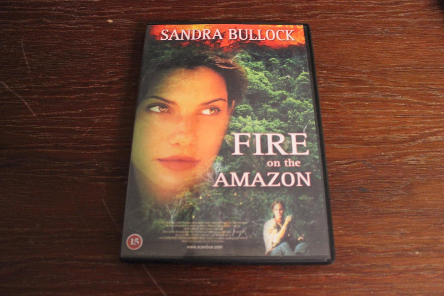 DVDfilm Fire on the Amazon (Sandra Bullock) Köp på Tradera (438754202) DVDfilm Fire on the Amazon (Sandra Bullock) Köp på Tradera (438754202)