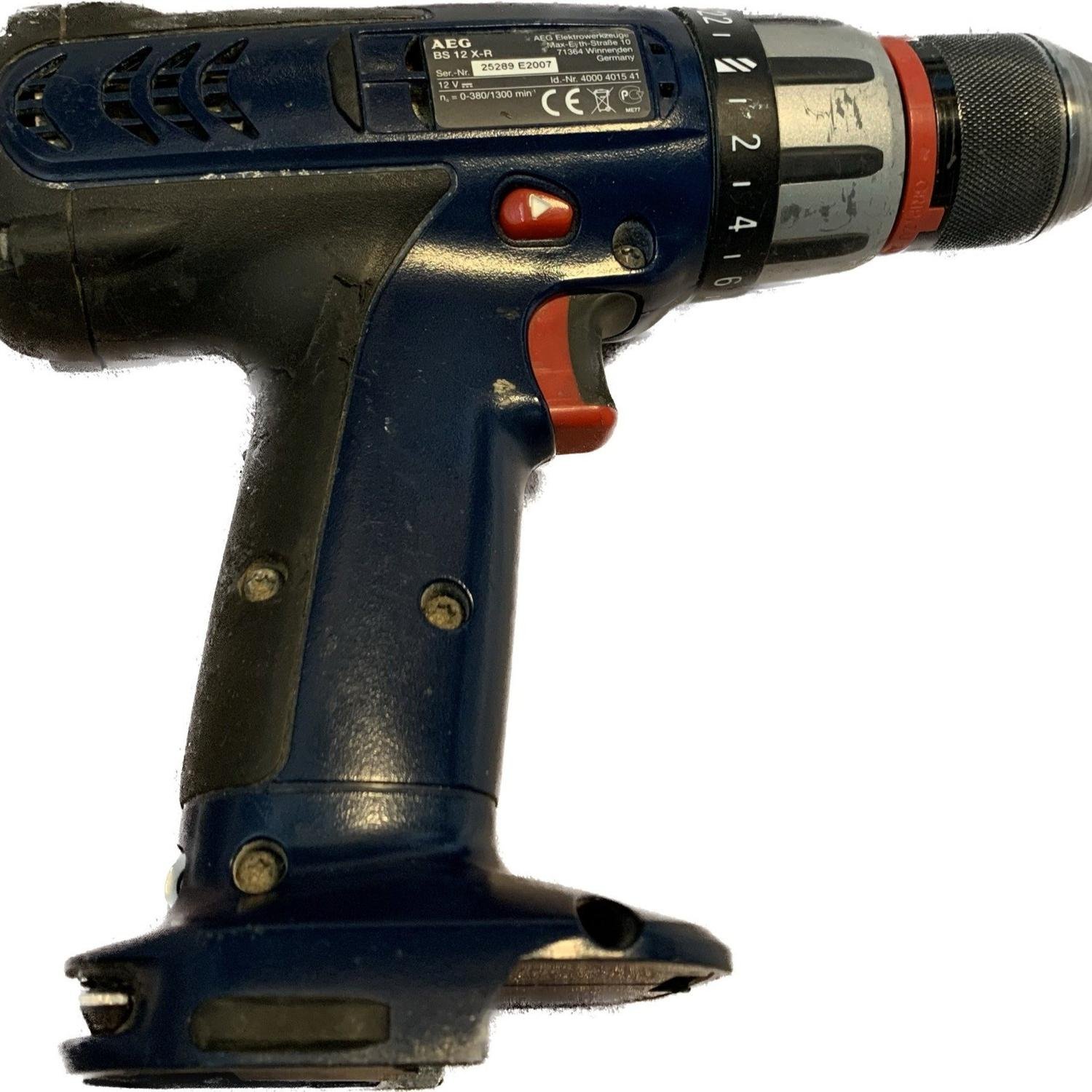 Se produkter som liknar AEG 12V Borrmaskin skruvdraga.. på Tradera ...