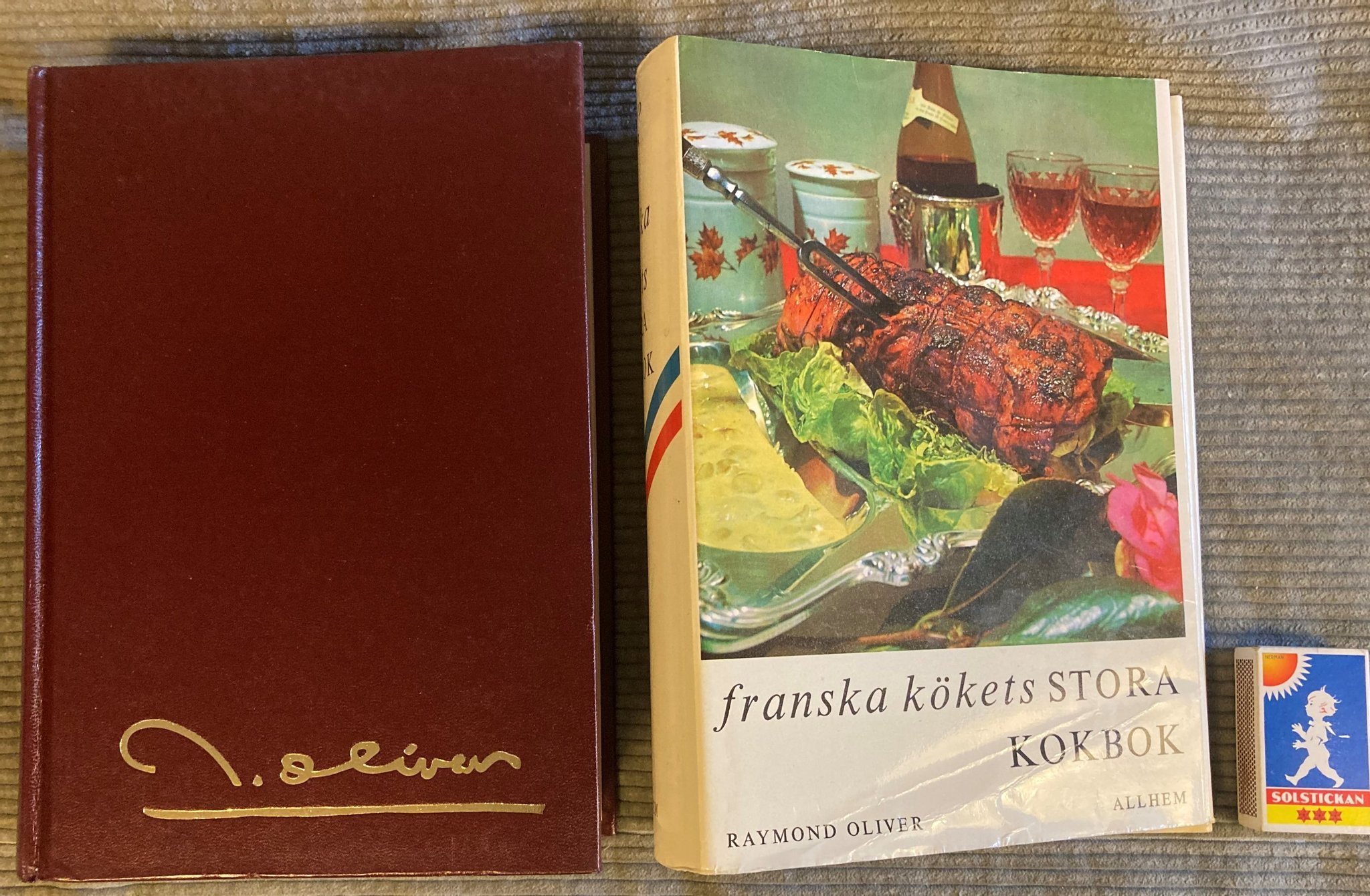 Kokboksklassiker FRANSKA KÖKETS STORA KOKBOK av RAYMOND OLIVER. 800 s