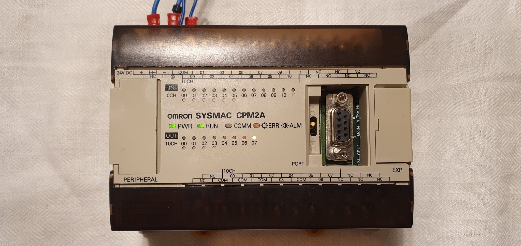 Se produkter som liknar PLC Omron Sysmac CPM2A-20CDT-D på Tradera ...
