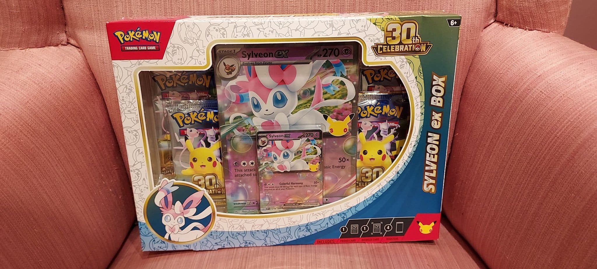 Pokémon SYLVEON ex 30th Celebration Box zum Verkauf