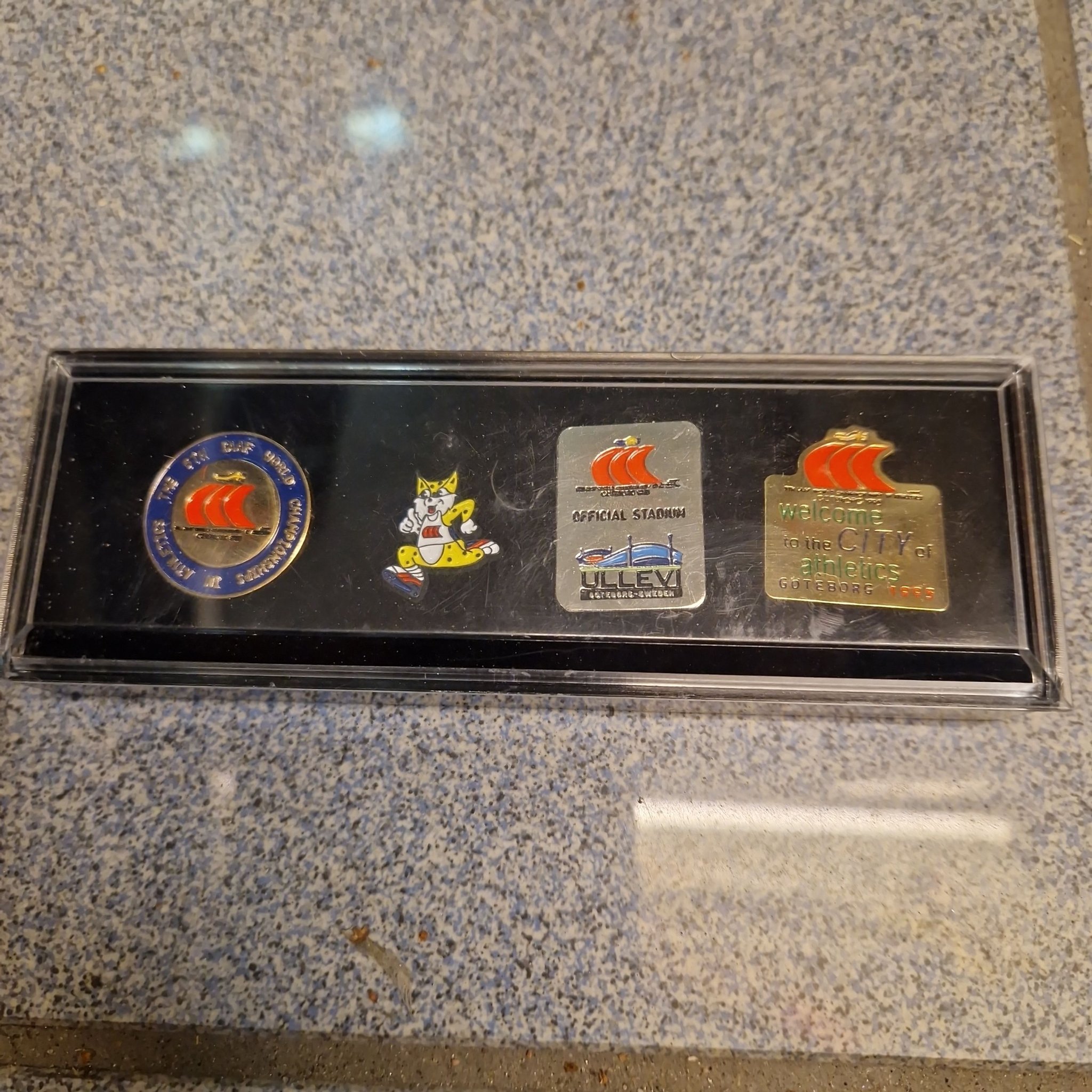 Göteborg Friidrotts VM Pins 1995 | Köp på Tradera (704006541)