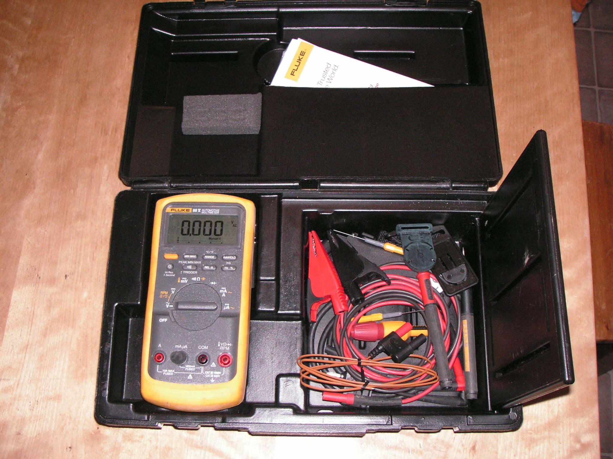 Fluke 88V Automotive Multimeter Kit (450615269) ᐈ Köp på Tradera
