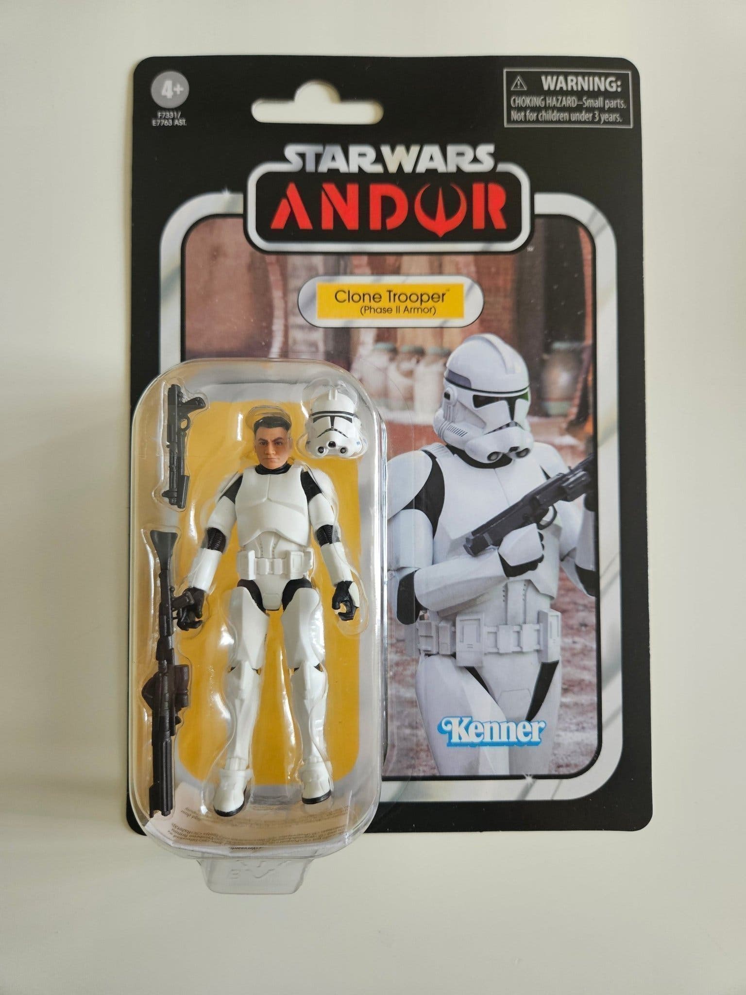Se produkter som liknar Star Wars Vintage Collection .. på Tradera ...