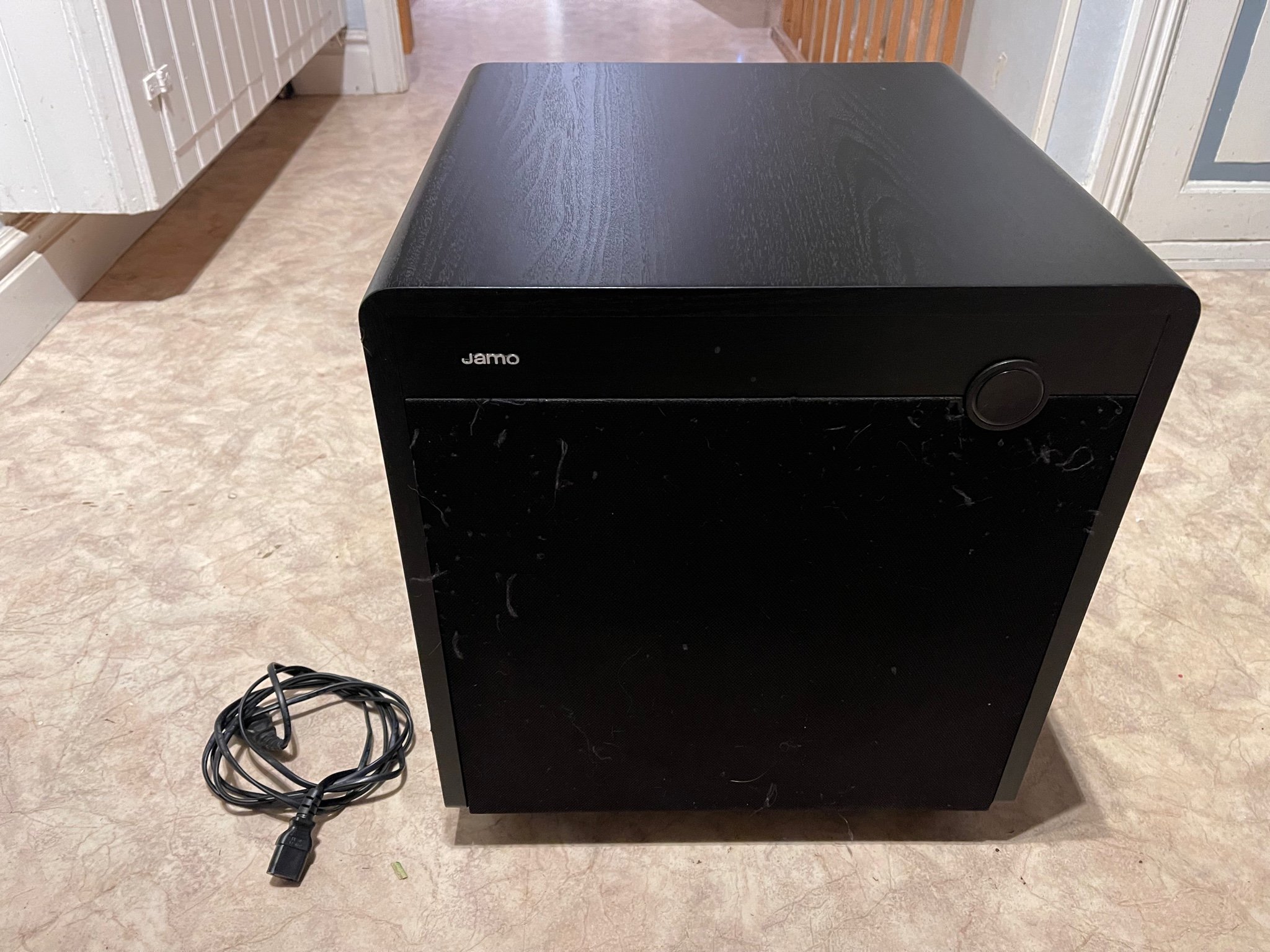 Se produkter som liknar JAMO SUB 650 Subwoofer på Tradera (568247763)