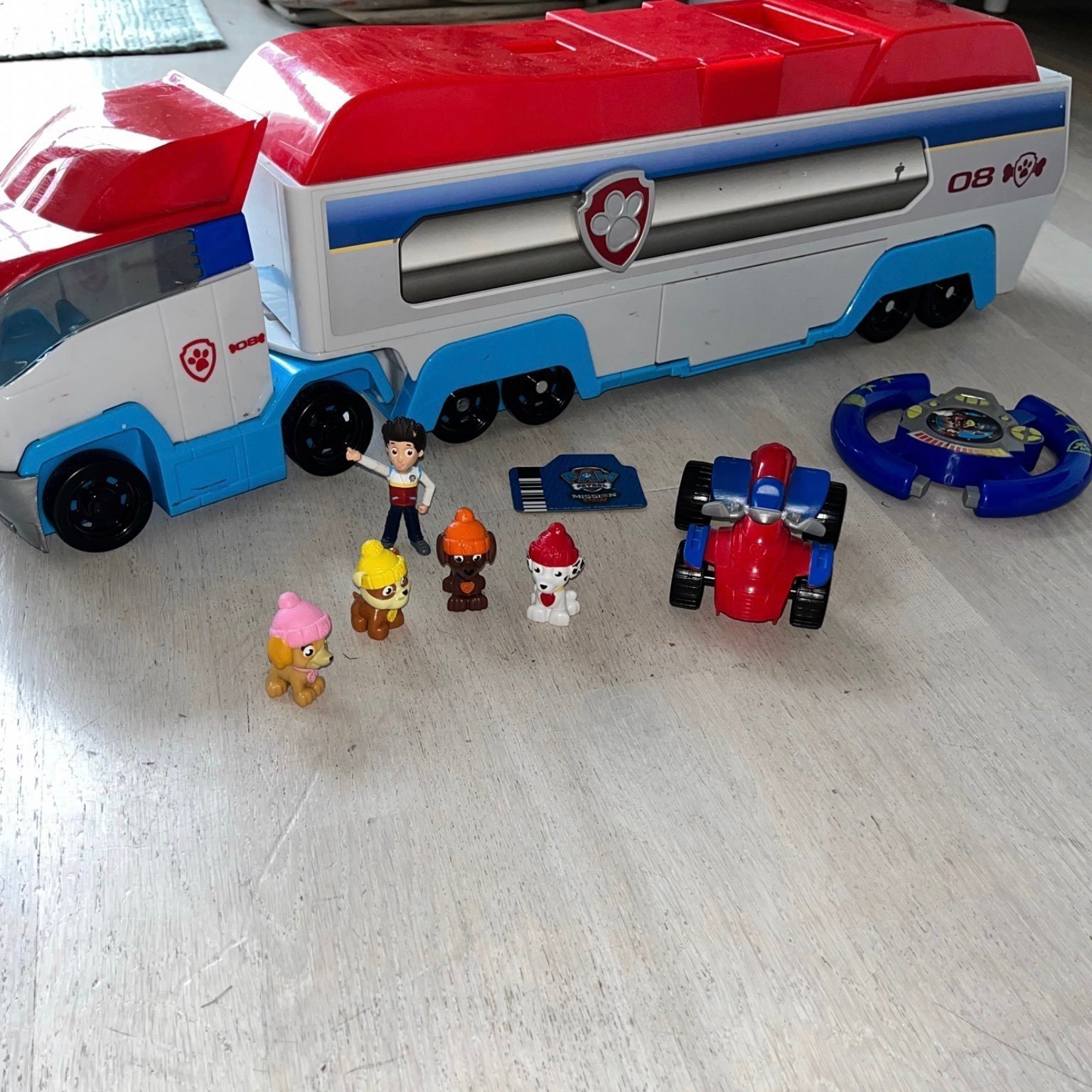 PAW PATROL Patroller + Ryders 4hjuling + figur.. Köp på Tradera