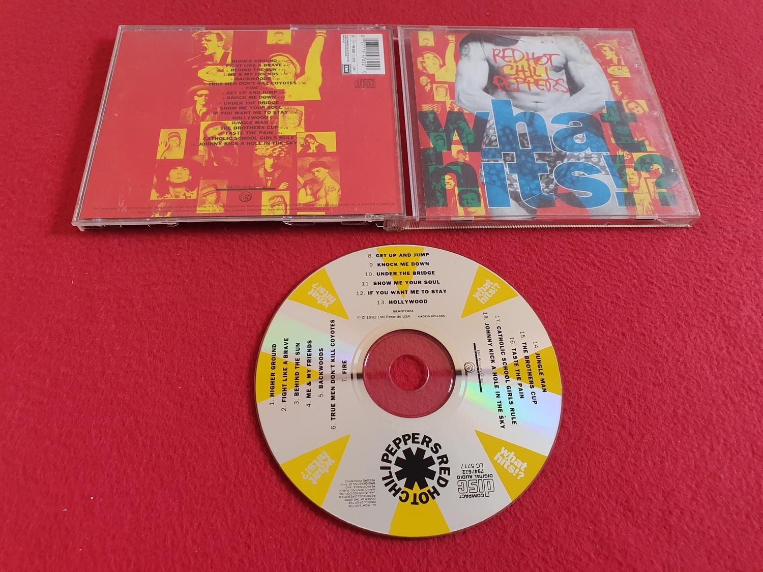 RED HOT CHILI PEPPERS WHAT HITS till CD (407897736) ᐈ gameworld på Tradera