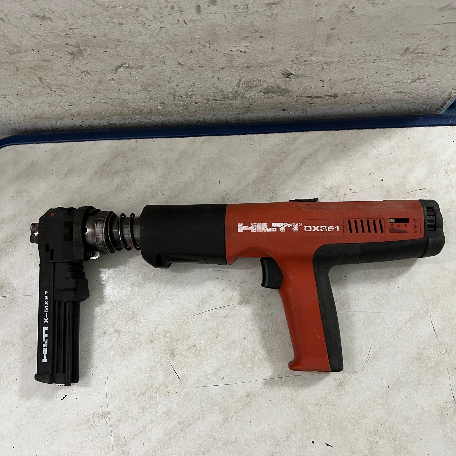 Hilti DX 351 Powder-Actuated Tool With X-MX 32 Magazine - Automatic Fastening System