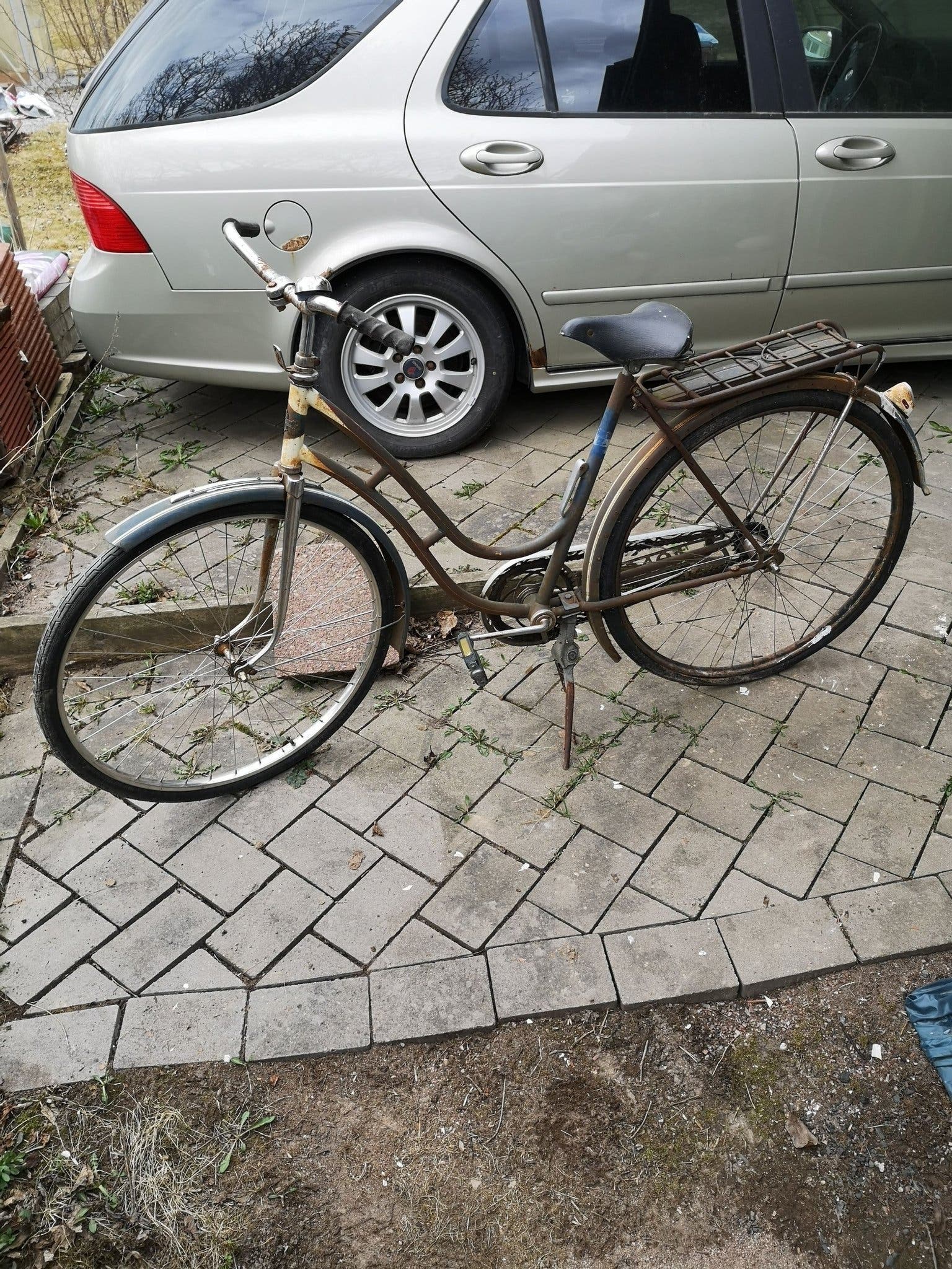 Se produkter som liknar Crescent Damcykel, Kärring Ho.. på Tradera ...
