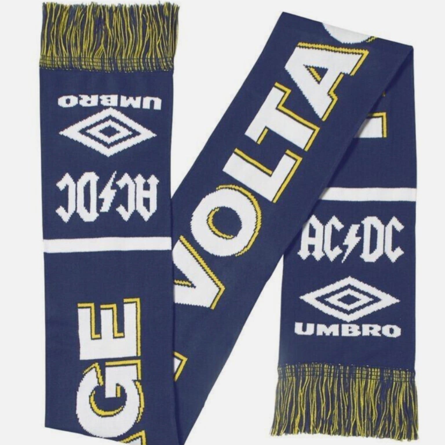 Se produkter som liknar UMBRO X AC/DC HALSDUK på Tradera (708762164)