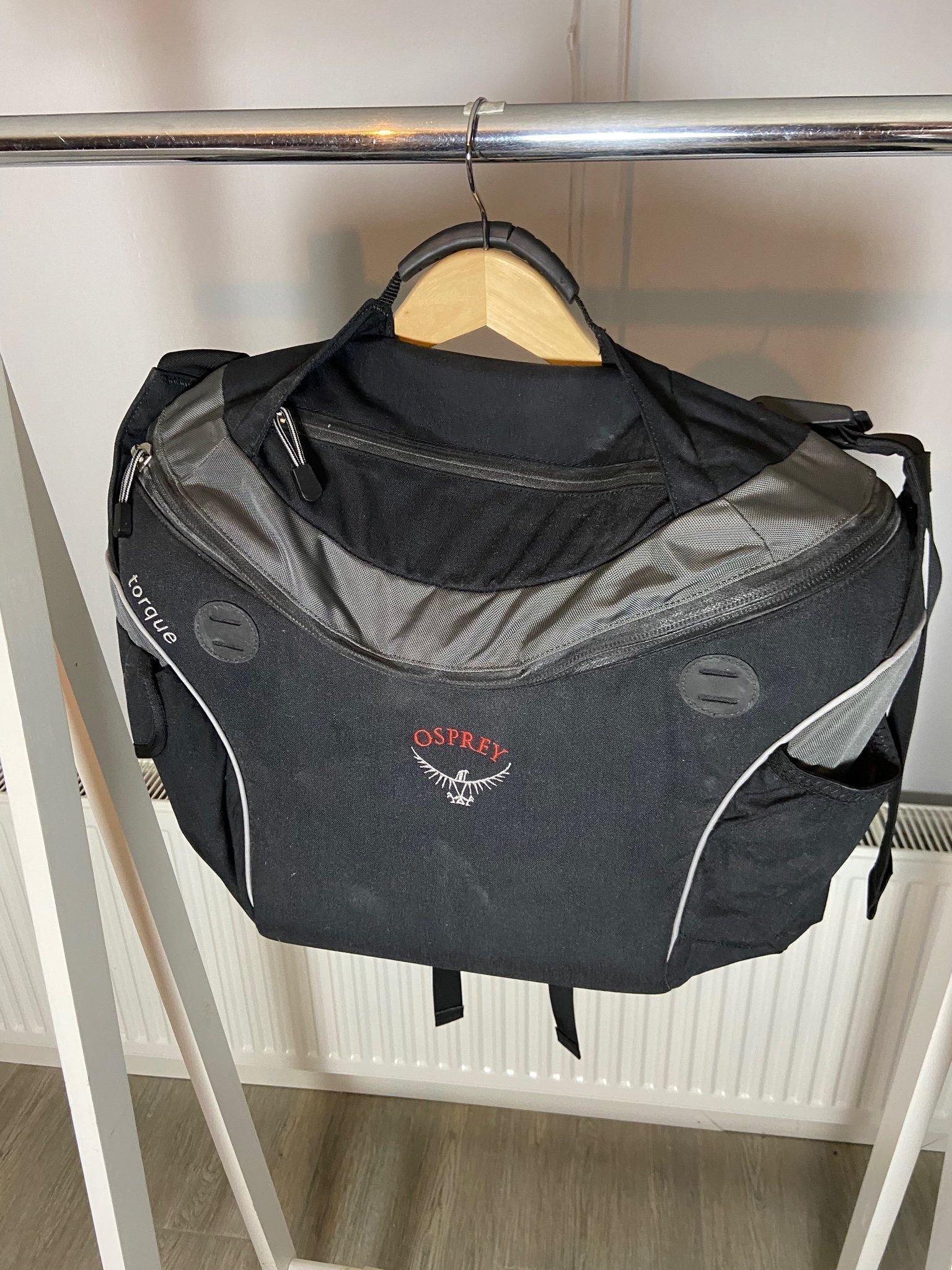 Osprey Torque Messenger Bag Väska Köp på Tradera (585687161)
