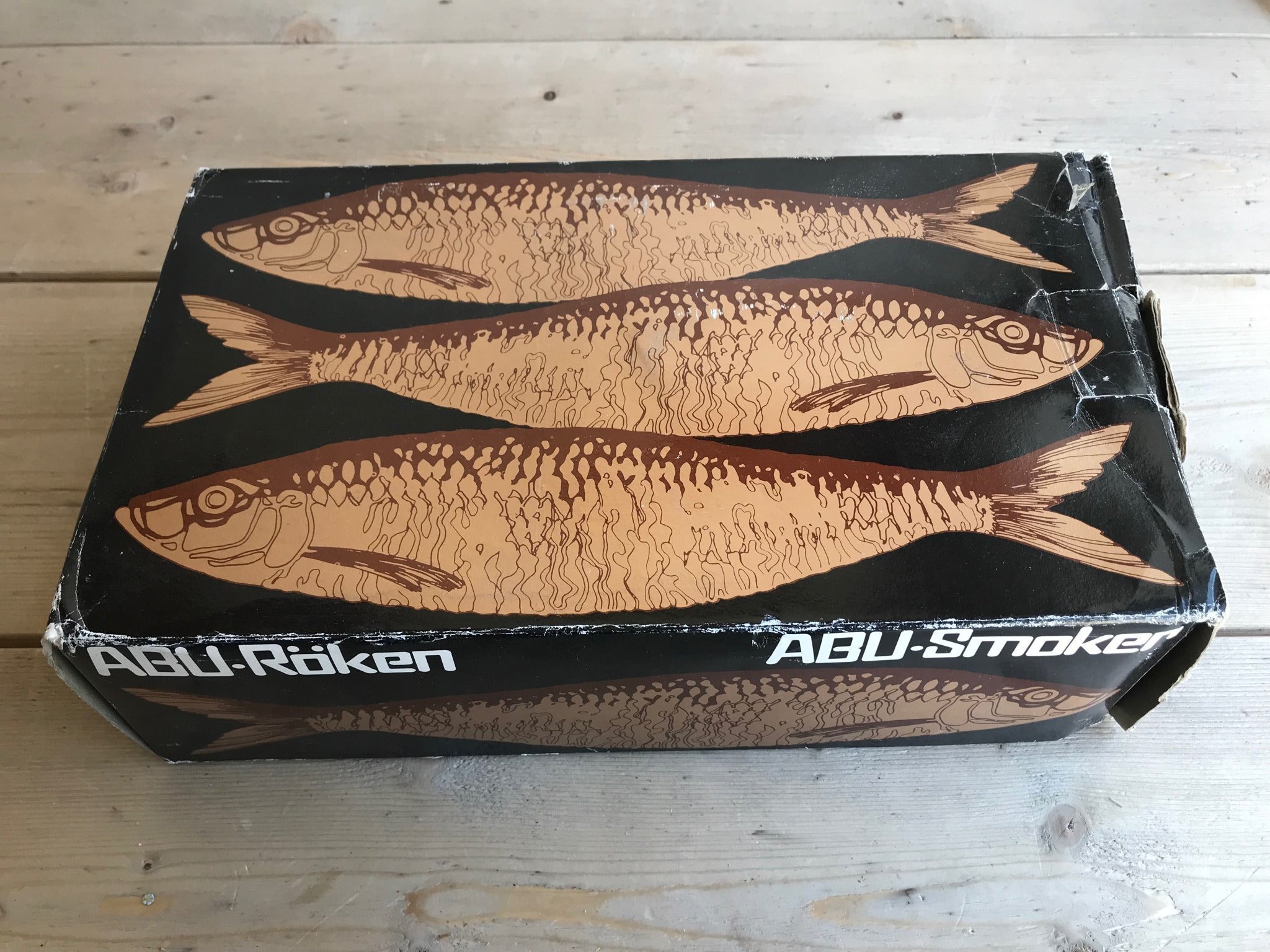 ABU GARCIA PORTABLE FISH SMOKER