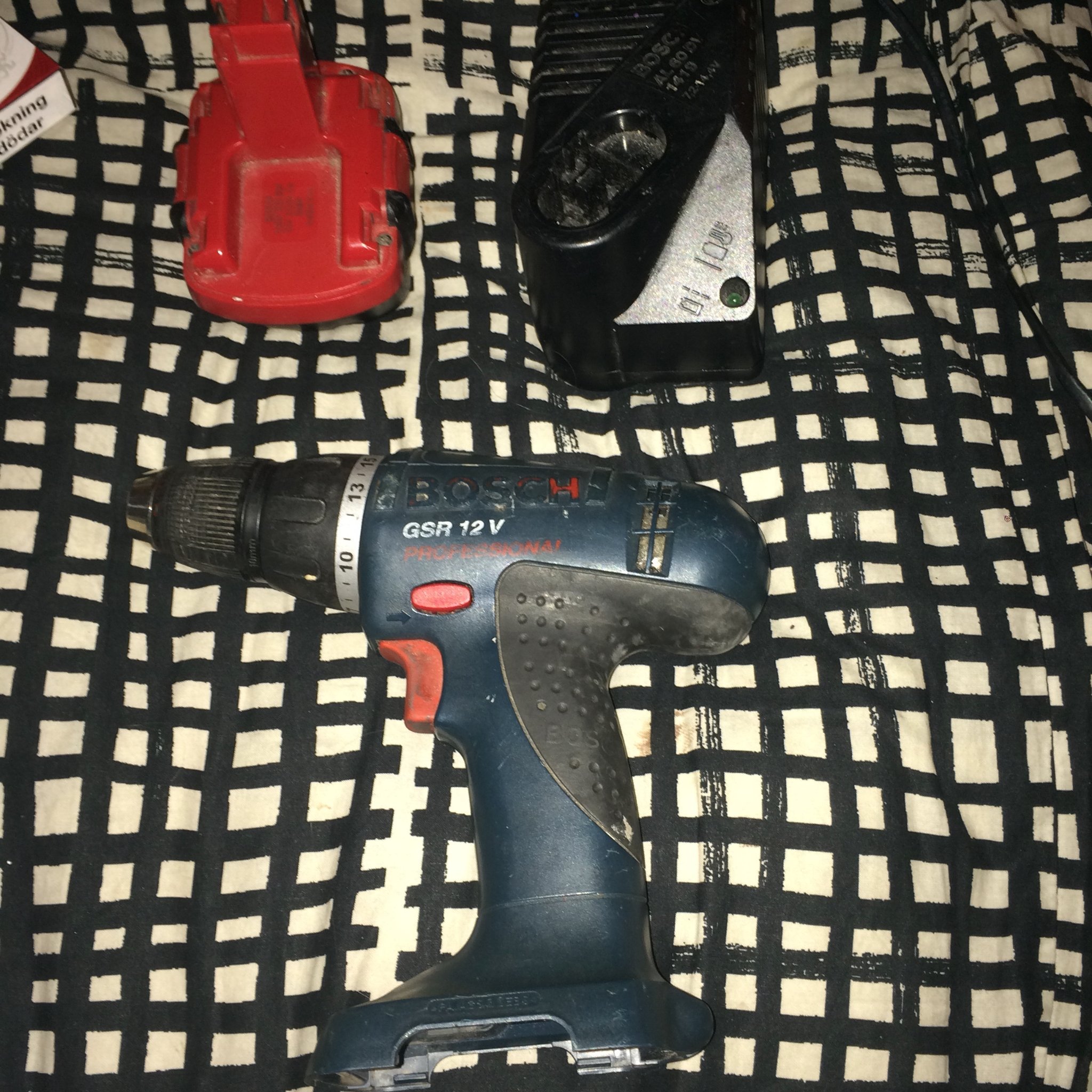 Skruvdragare Bosch gsr 12v (396335541) ᐈ Köp på Tradera