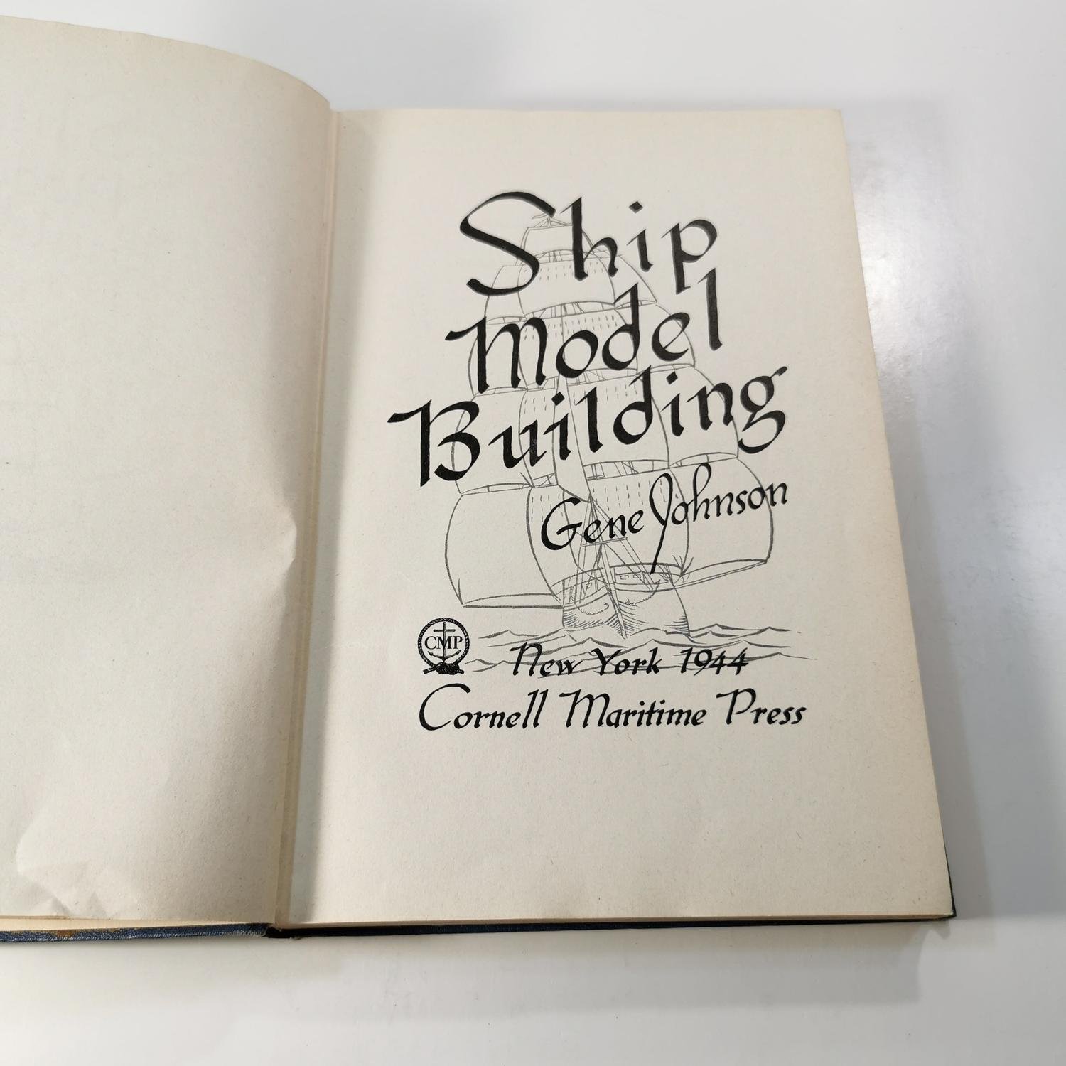 Gene Johnson Ship Model Building 2400280 Köp på Tradera (563800759)