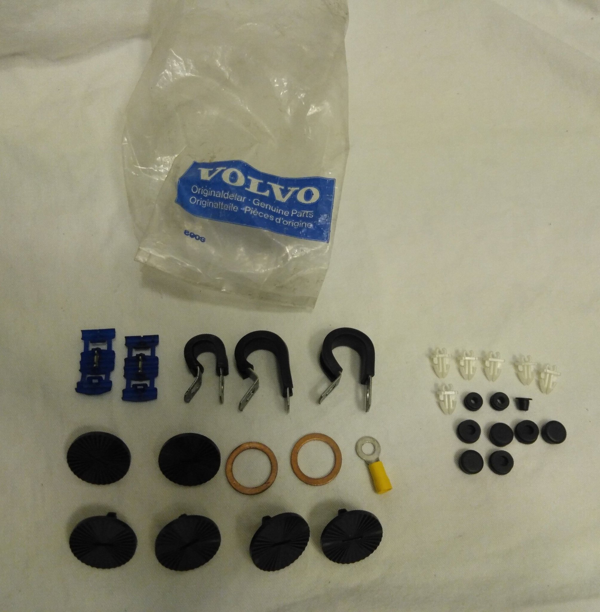 Se produkter som liknar Delar till volvo veteranbil??.. på Tradera