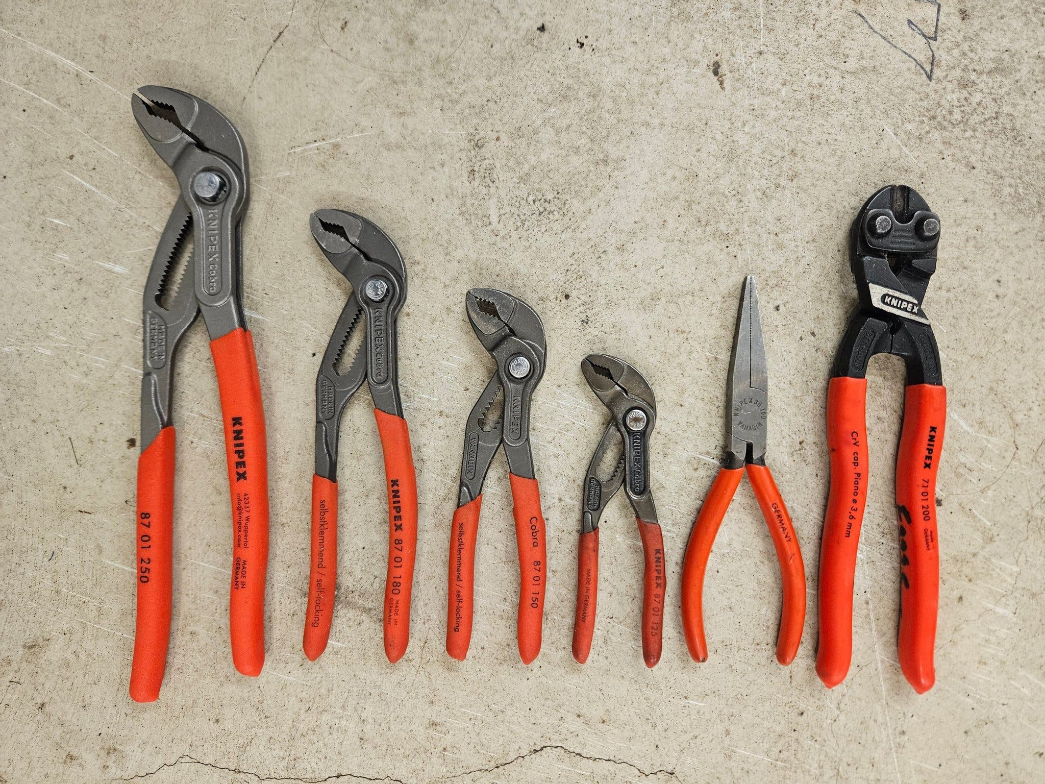 6 Knipex Zangen in neuwertigem Zustand
