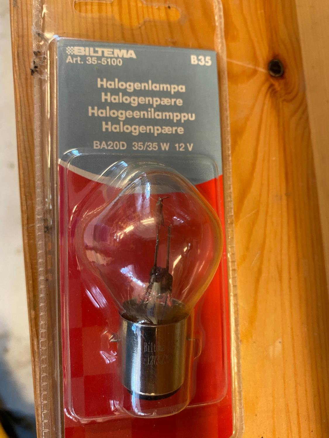 Lampa Halogenlamp 12 V 35/35W BA20D (415184663) ᐈ AckesTradenet på Tradera