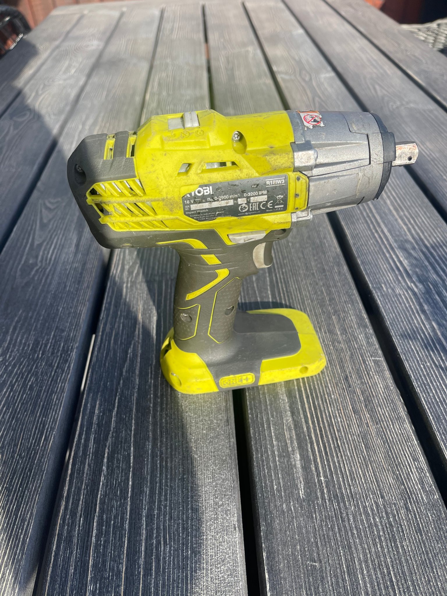 Se produkter som liknar Ryobi R18IW3 Mutterdragare på Tradera (594701683)